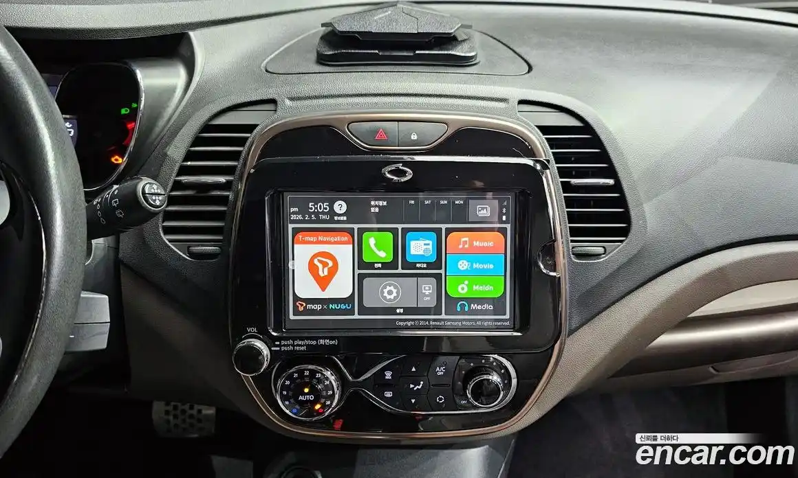 Renault QM3 2016 1.5 Автомат в Москве № 106316, фото 15