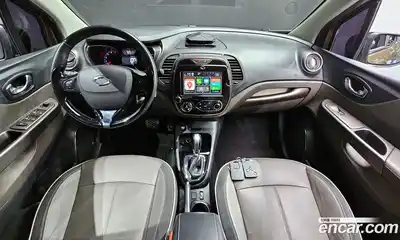Renault QM3 2016 1.5 Автомат в Москве № 106316, миниатюра 7