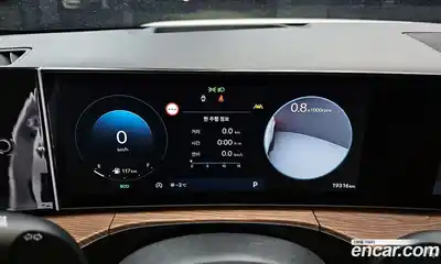 Hyundai Santa Fe 2024 2.5 Автомат в Москве № 108212, миниатюра 11