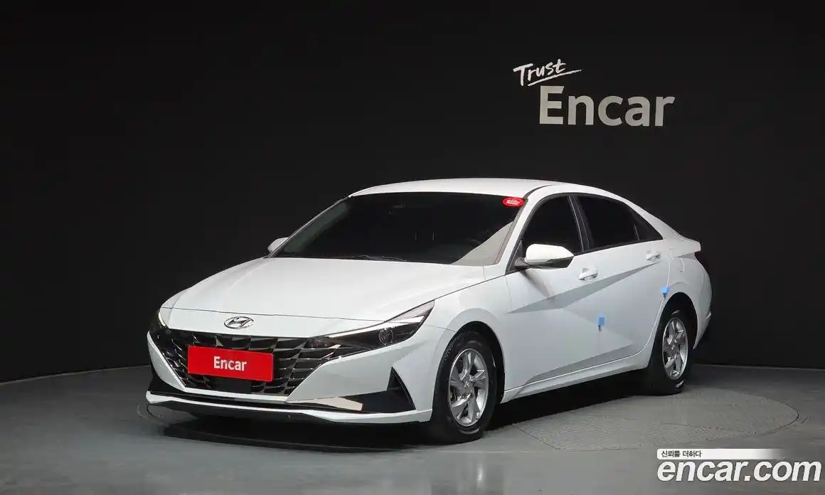 Hyundai Avante 2021 1.6 Автомат в Москве № 109775, фото 1