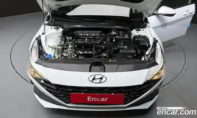 Hyundai Avante 2021 1.6 Автомат в Москве № 109775, миниатюра 10