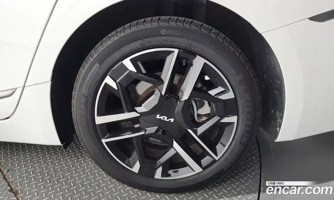 Kia K8 2025 1.6 Автомат в Москве № 115352, фото 1