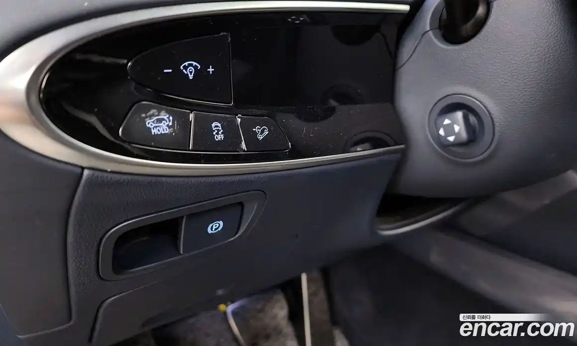 Genesis GV70 2025 2.5 Автомат в Москве № 116961, фото 12