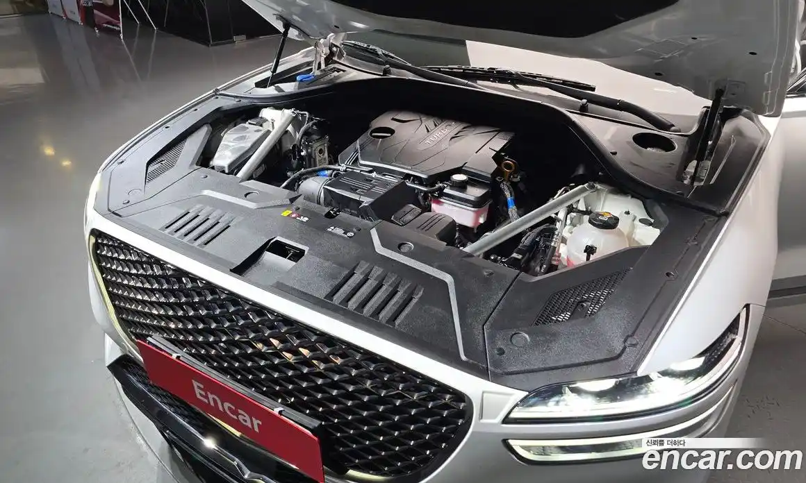 Genesis GV70 2021 2.5 Автомат в Москве № 117438, фото 20