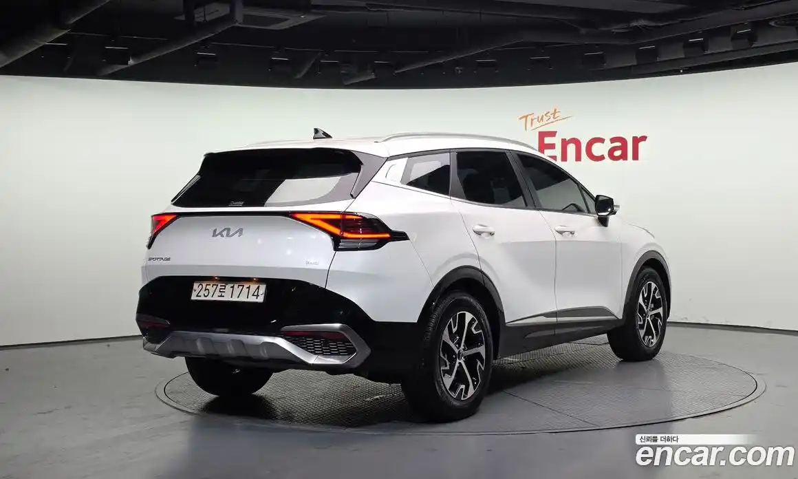 Kia Sportage 2024 1.6 Автомат в Москве № 120275, фото 19