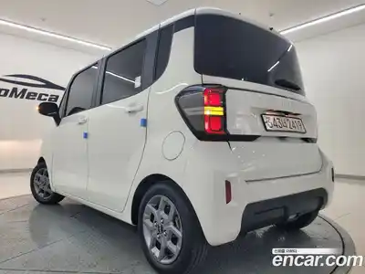 Kia Ray 2023 1.0 Автомат в Москве № 120513, миниатюра 2