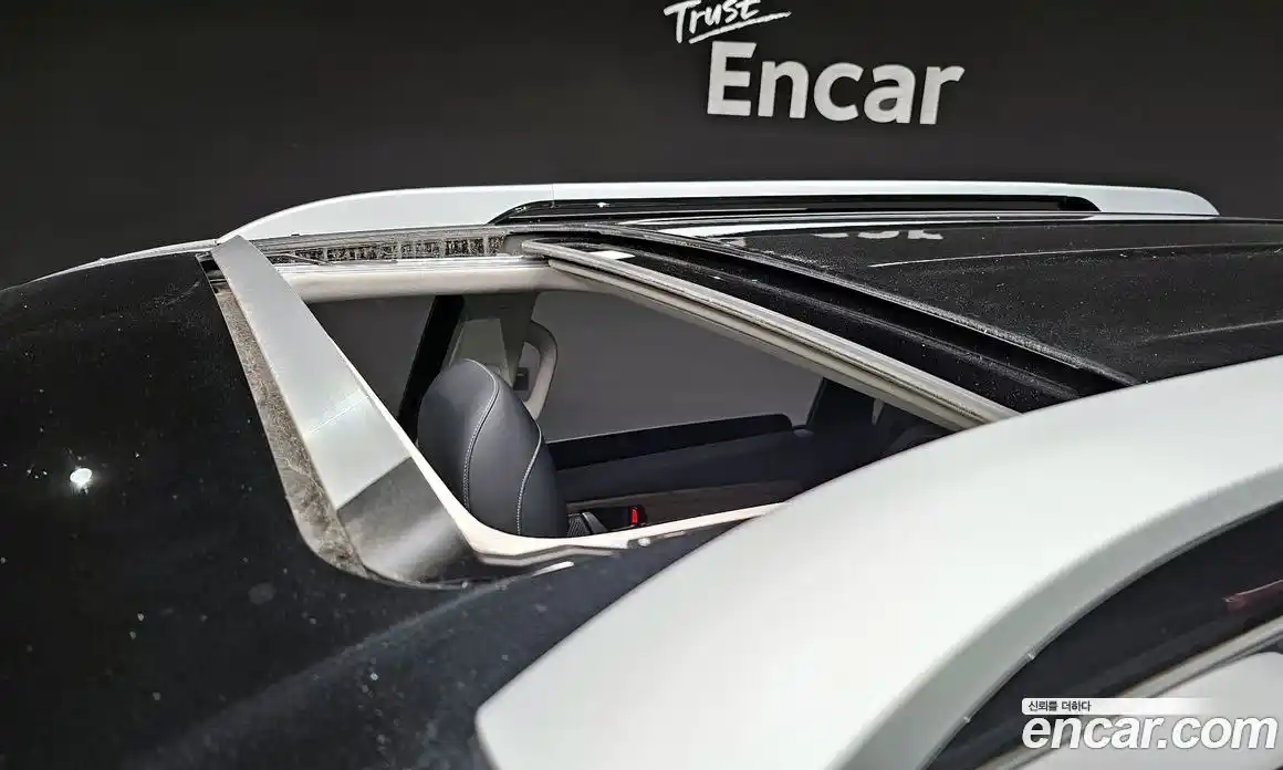 Kia Mohave 2023 3.0 Автомат в Москве № 122642, фото 18