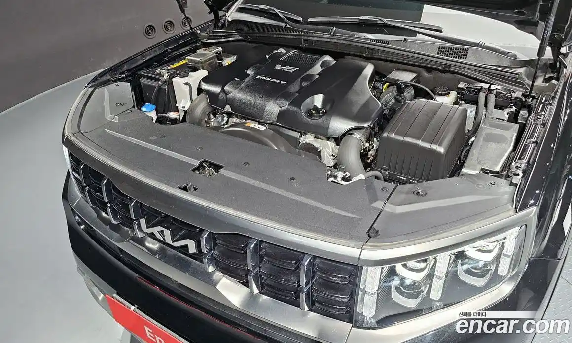 Kia Mohave 2023 3.0 Автомат в Москве № 122642, фото 6