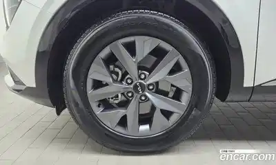 Kia Sportage 2022 1.6 Автомат в Москве № 123735, миниатюра 4