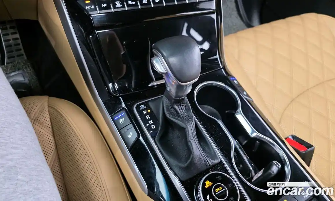 Kia Mohave 2021 3.0 Автомат в Москве № 124330, фото 8