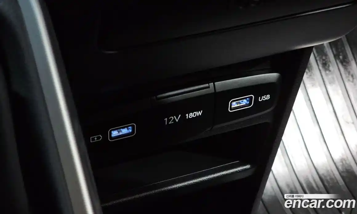 Hyundai Staria 2023 2.2 Автомат в Москве № 125631, фото 19