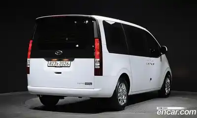 Hyundai Staria 2023 2.2 Автомат в Москве № 125631, миниатюра 2