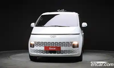 Hyundai Staria 2023 2.2 Автомат в Москве № 125631, миниатюра 3