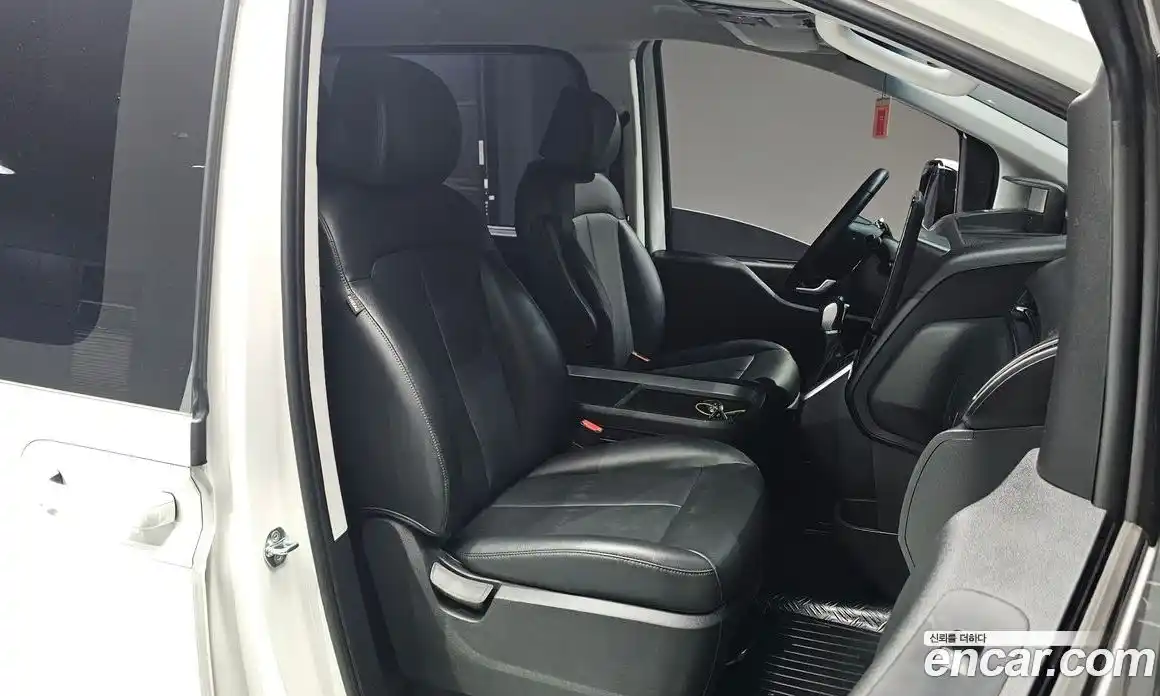 Hyundai Staria 2023 2.2 Автомат в Москве № 125631, фото 10