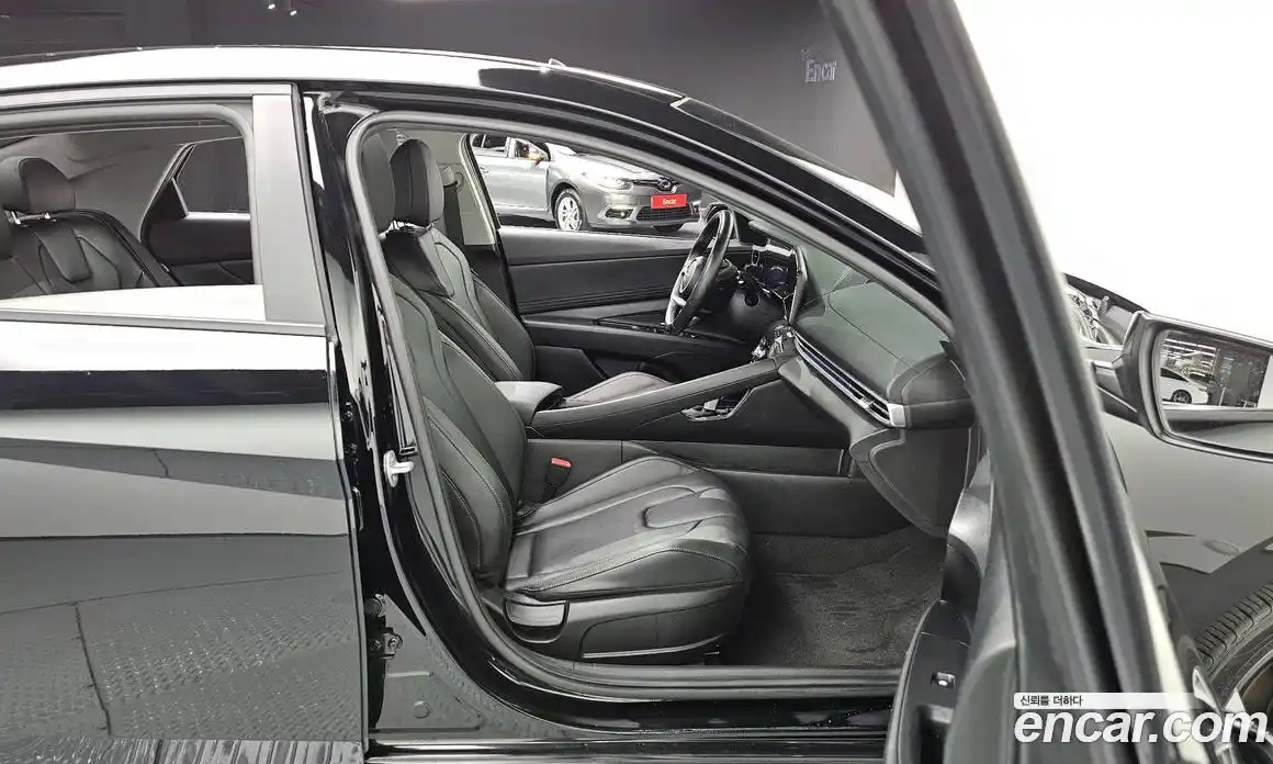 Hyundai Avante 2024 1.6 Автомат в Москве № 126255, фото 12