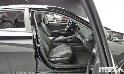 Hyundai Avante 2024 1.6 Автомат в Москве № 126255, миниатюра 12