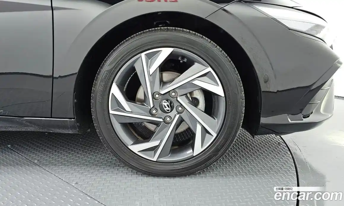 Hyundai Avante 2024 1.6 Автомат в Москве № 126255, фото 5