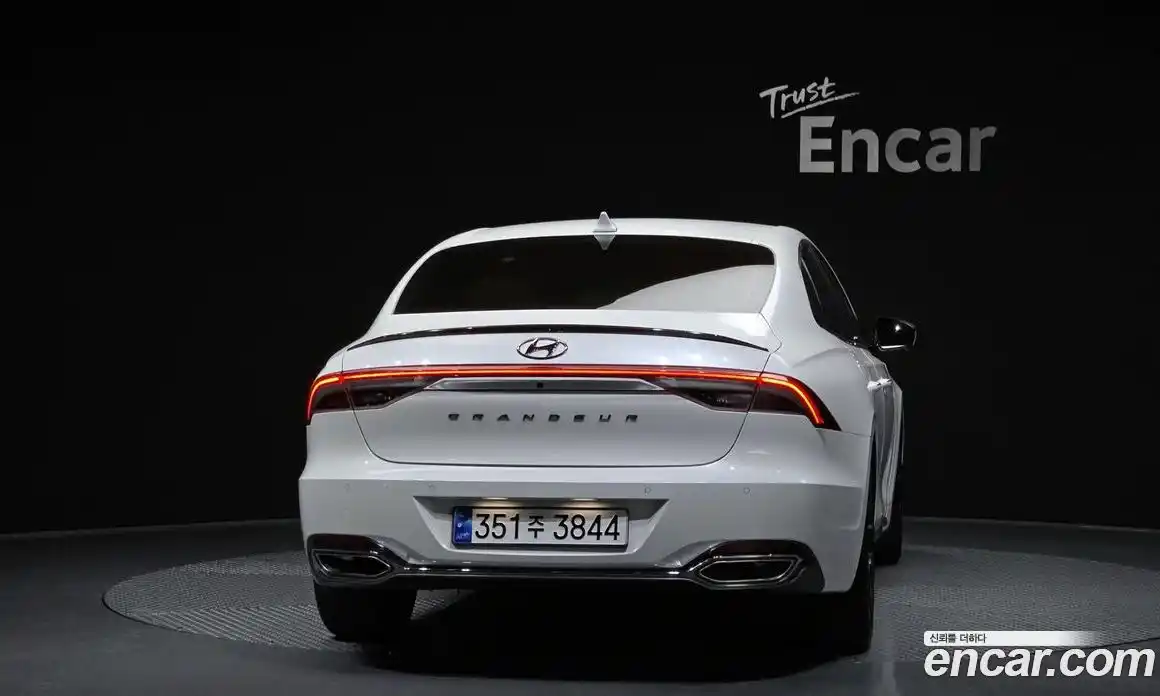 Hyundai Grandeur 2022 3.3 Автомат в Москве № 126358, фото 15