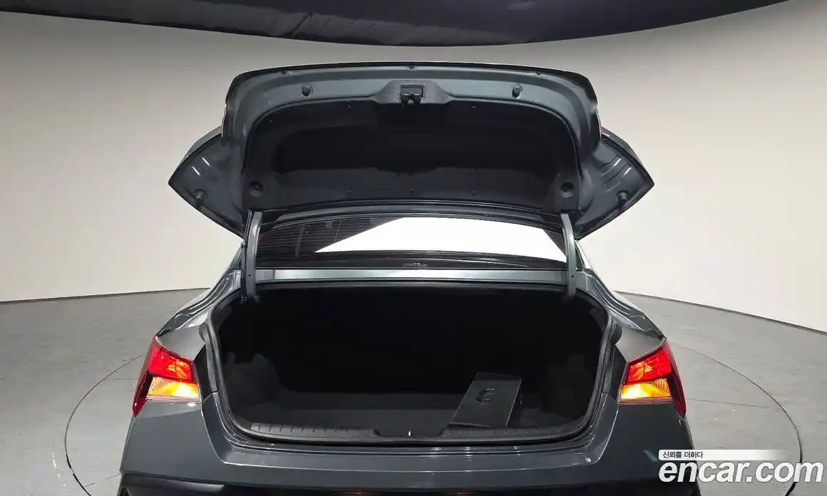 Hyundai Avante 2025 1.6 Автомат в Москве № 129584, фото 13