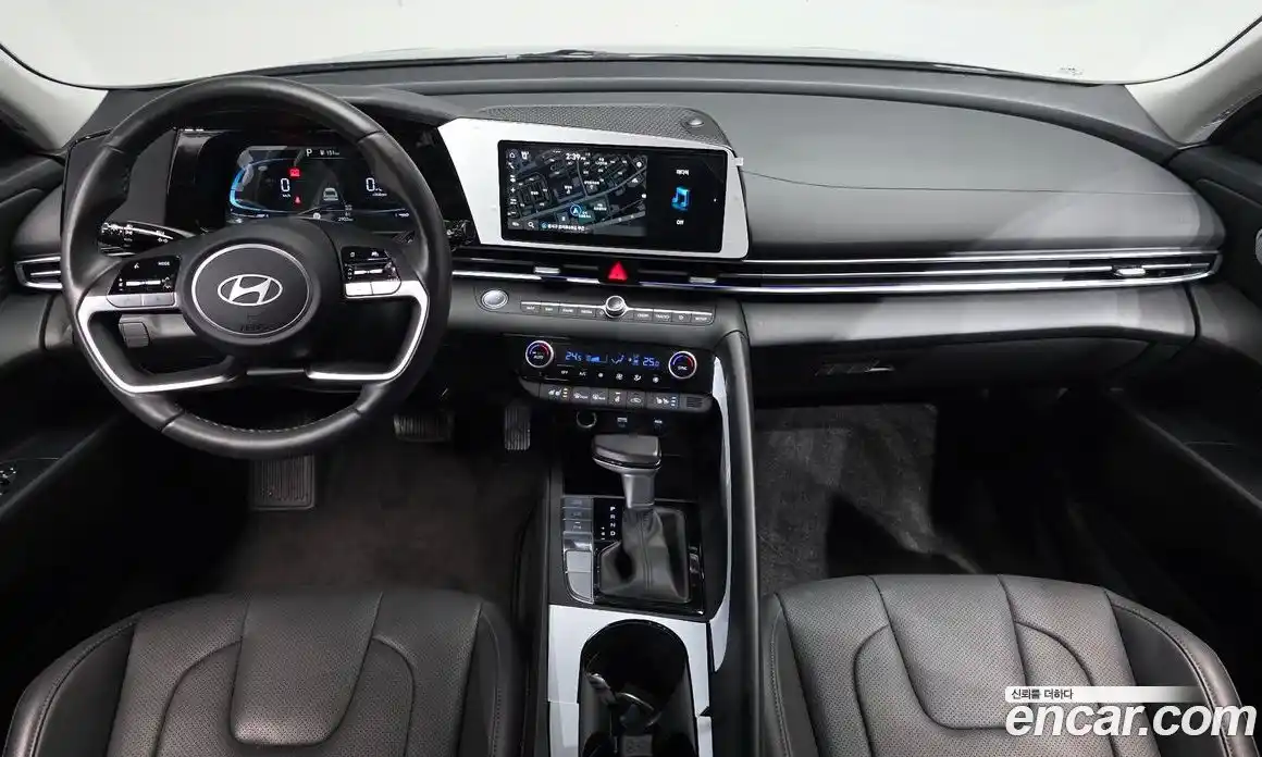 Hyundai Avante 2025 1.6 Автомат в Москве № 129584, фото 4