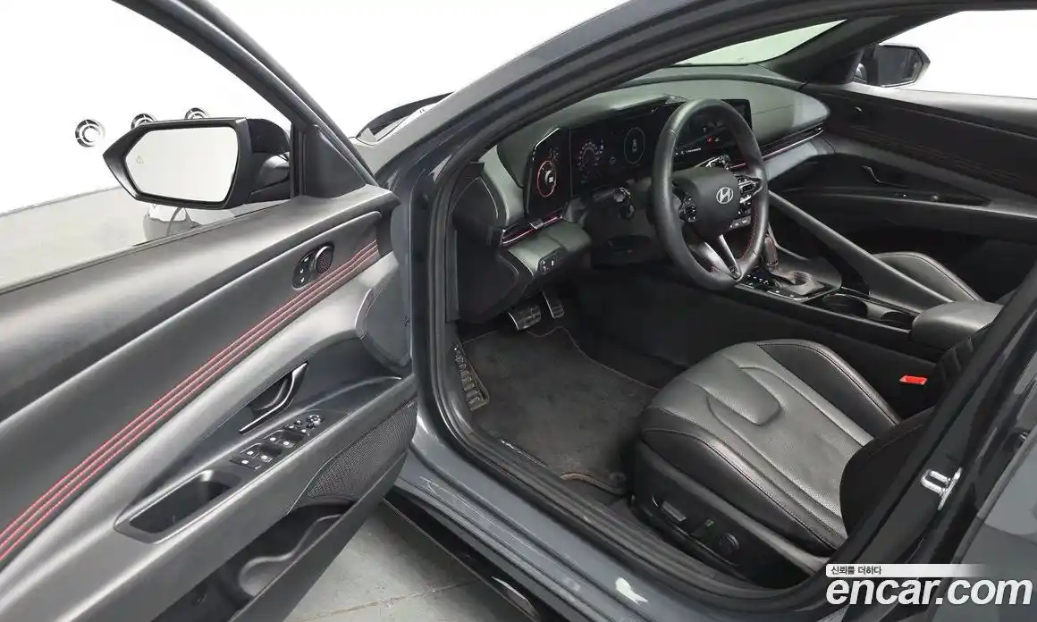 Hyundai Avante 2025 1.6 Автомат в Москве № 130528, фото 10