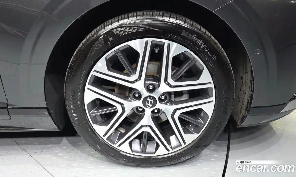 Hyundai Grandeur 2025 1.6 Автомат в Москве № 130676, фото 18