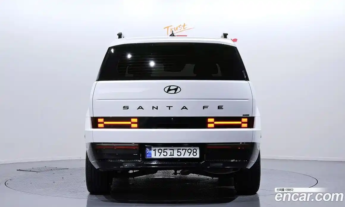 Hyundai Santa Fe 2024 1.6 Автомат в Москве № 130848, фото 12