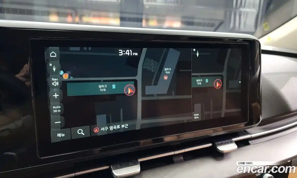 Kia Canival 2023 3.5 Автомат в Москве № 133141, фото 14