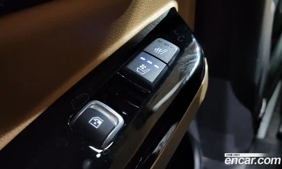 Kia Canival 2023 3.5 Автомат в Москве № 133141, фото 19