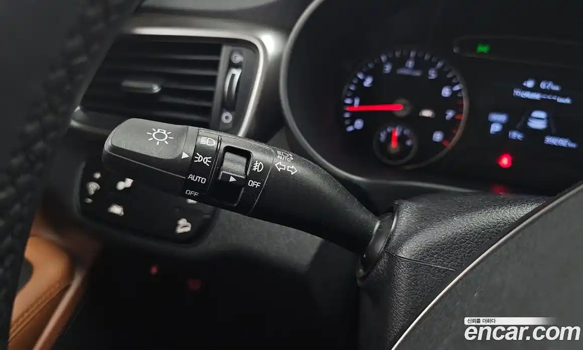 Kia Sorento 2019 2.0 Автомат в Москве № 133655, фото 13