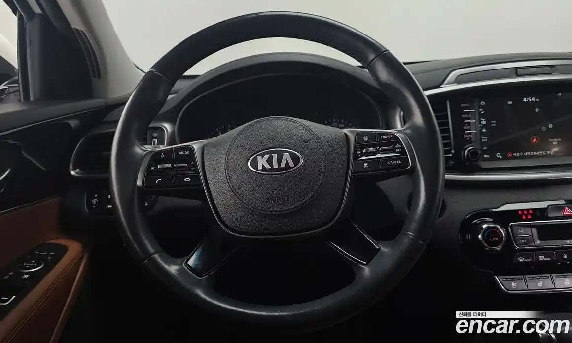 Kia Sorento 2019 2.0 Автомат в Москве № 133655, фото 16