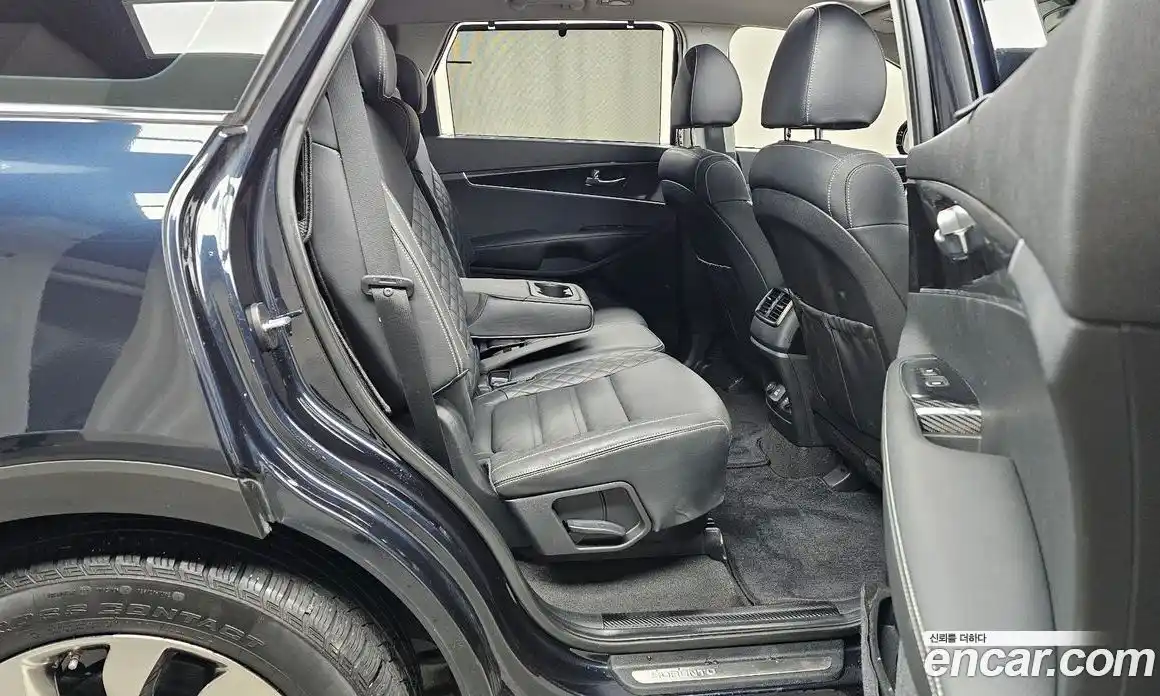 Kia Sorento 2018 2.2 Автомат в Москве № 133952, фото 12