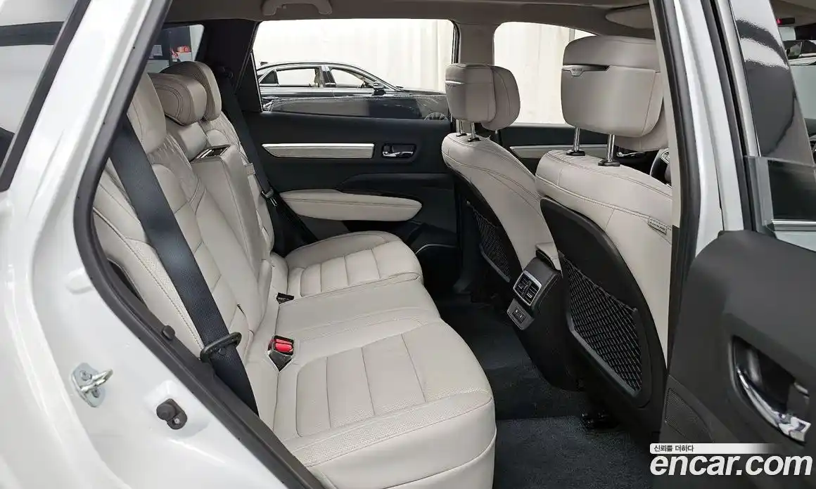 Renault QM6 2022 2.0 Автомат в Москве № 140118, фото 12