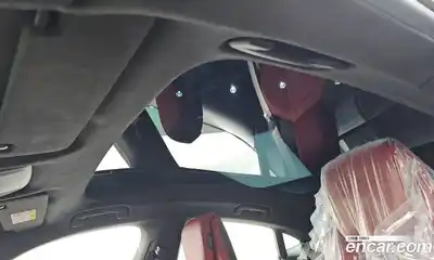 Porsche Taycan 2021 0.1 Автомат в Москве № 141897, миниатюра 2