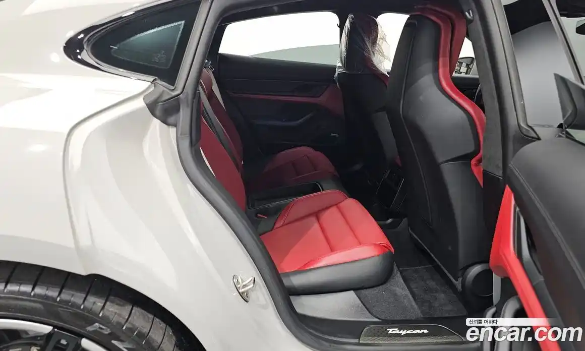 Porsche Taycan 2021 0.1 Автомат в Москве № 141897, фото 5