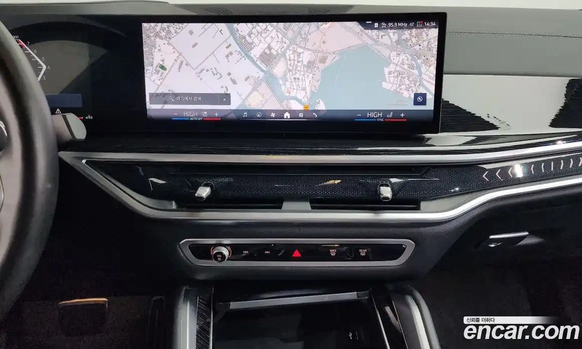 BMW X6 2024 3.0 Автомат в Москве № 153939, фото 14