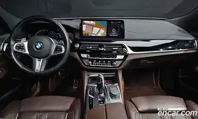 BMW Gran Turismo, 2021