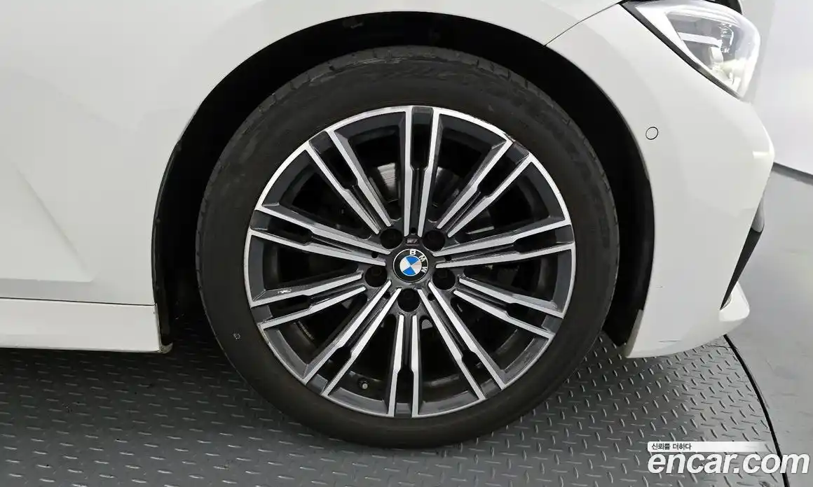 BMW 3-Series 2022 2.0 Автомат в Москве № 158719, фото 9