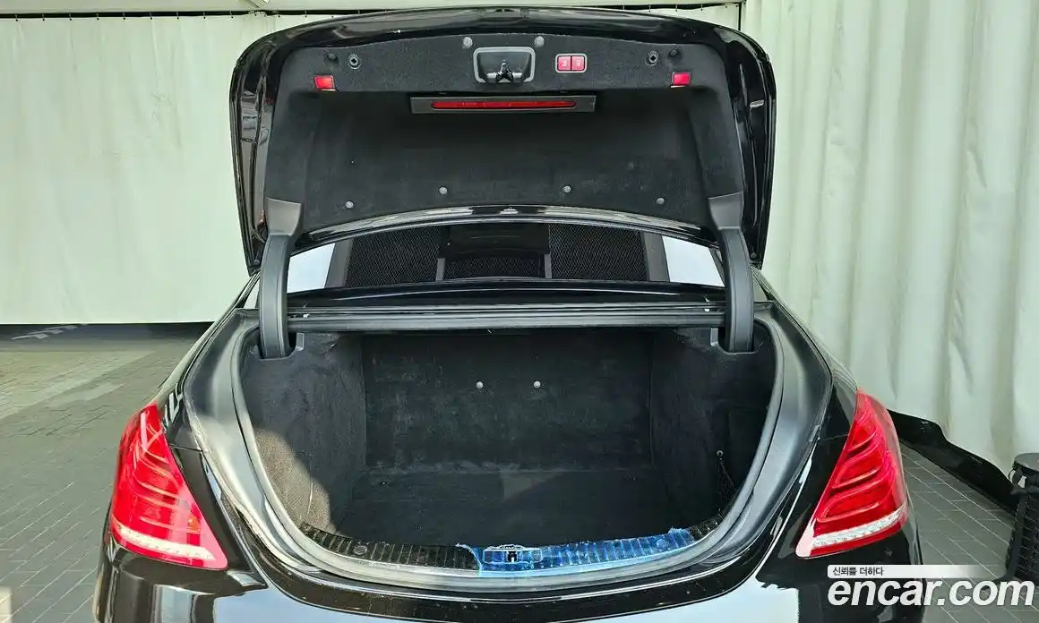 Mercedes-Benz S-Class 2016 5.5 Автомат в Москве № 160919, фото 20