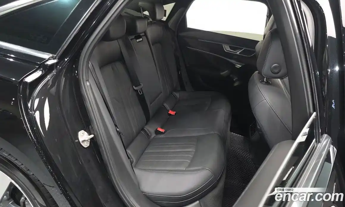 Audi A6 2022 2.0 Автомат в Москве № 162713, фото 12