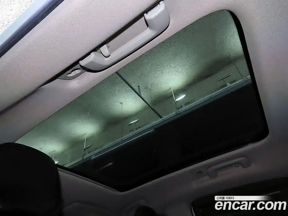 Volvo V40 2016 2.0 Автомат в Москве № 164871, фото 16