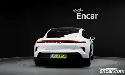 Porsche Taycan 2025 0.1 Автомат в Москве № 164943, миниатюра 10