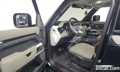 Land Rover Defender 2023 3.0 Автомат в Москве № 166069, миниатюра 10