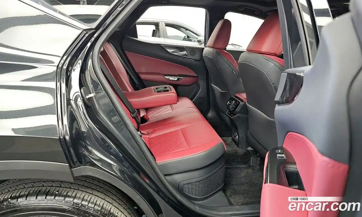 Lexus NX 2025 2.5 Автомат в Москве № 168047, фото 12