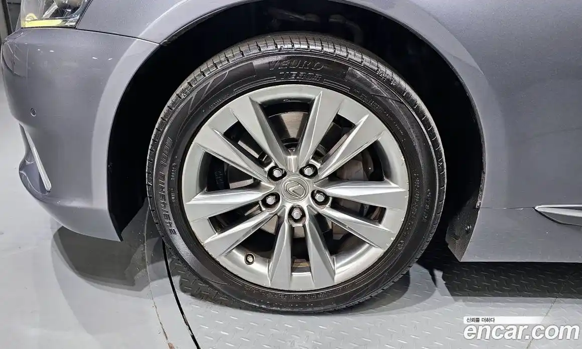 Lexus LS 2013 4.6 Автомат в Москве № 168245, фото 17