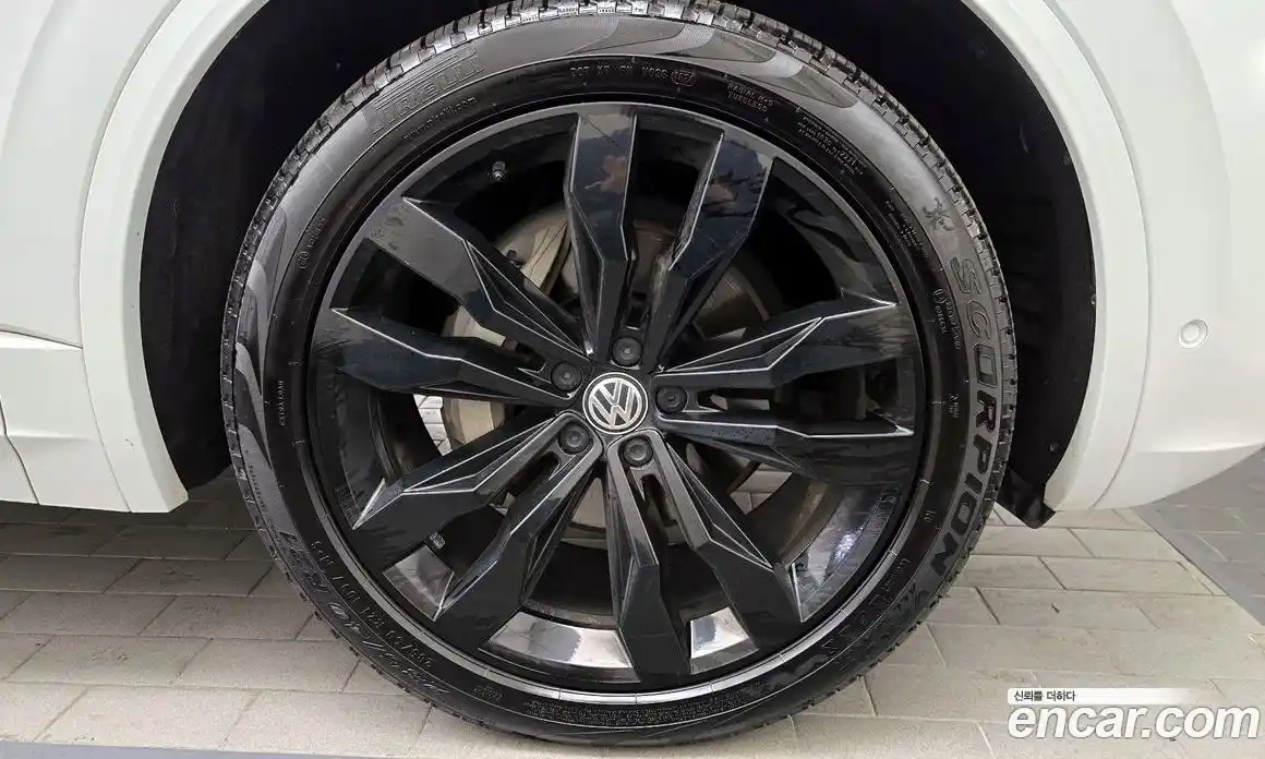 Volkswagen Touareg 2020 3.0 Автомат в Москве № 168807, фото 5