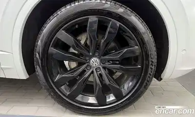 Volkswagen Touareg 2020 3.0 Автомат в Москве № 168807, миниатюра 5