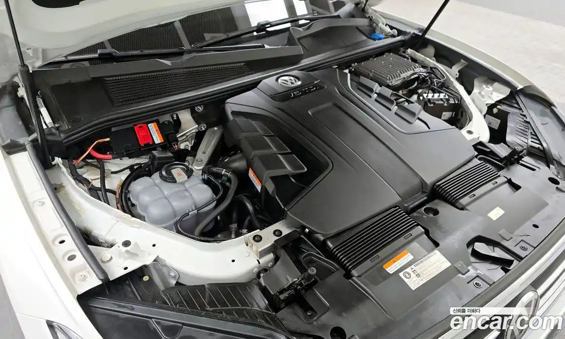 Volkswagen Touareg 2020 3.0 Автомат в Москве № 168807, фото 6