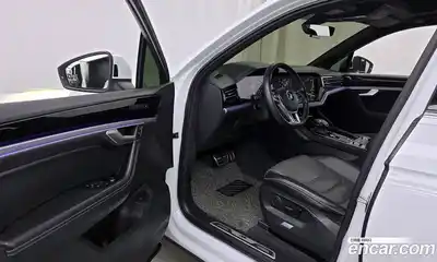 Volkswagen Touareg 2020 3.0 Автомат в Москве № 168807, миниатюра 10