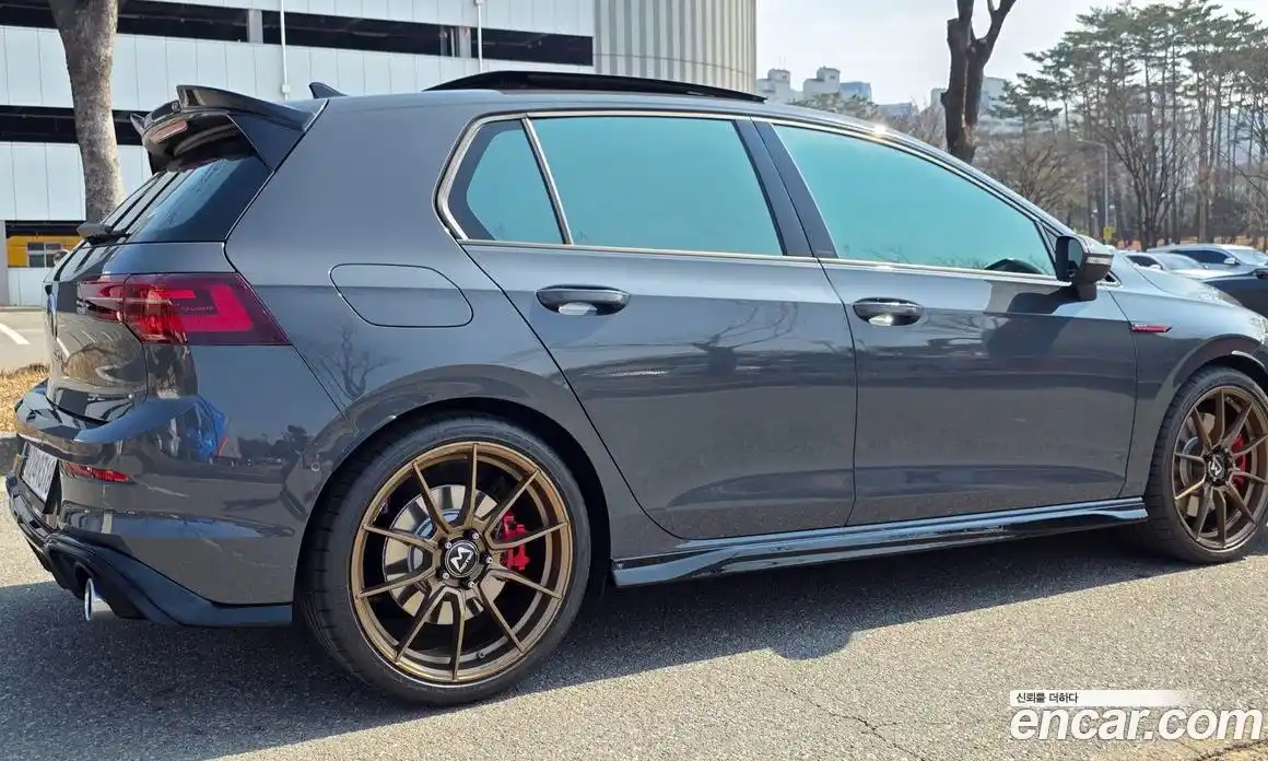 Volkswagen Golf 2024 2.0 Автомат в Москве № 169127, фото 4